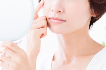 日焼けでできたシミ・くすみ。どうする美白ケア？